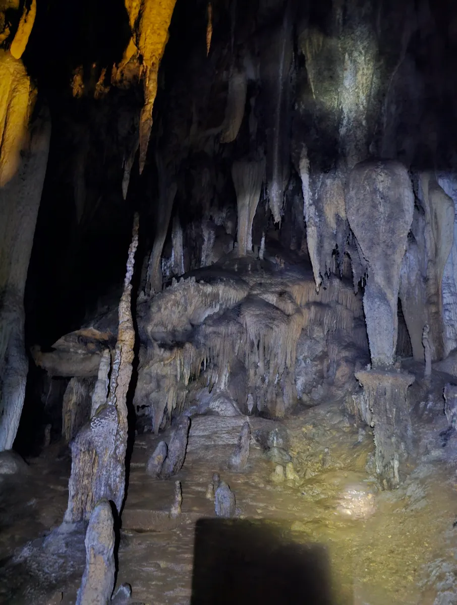 ด้านในถ้ำ Klang Cave4